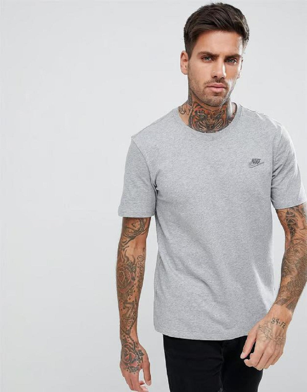 Men's Nike T-Shirt Cotton Crew Short Sleeved Casual Gym Tee